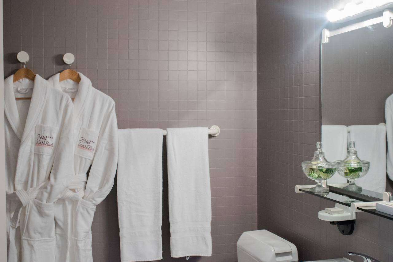 Logis Hotel Saint-Roch Pleumartin エクステリア 写真