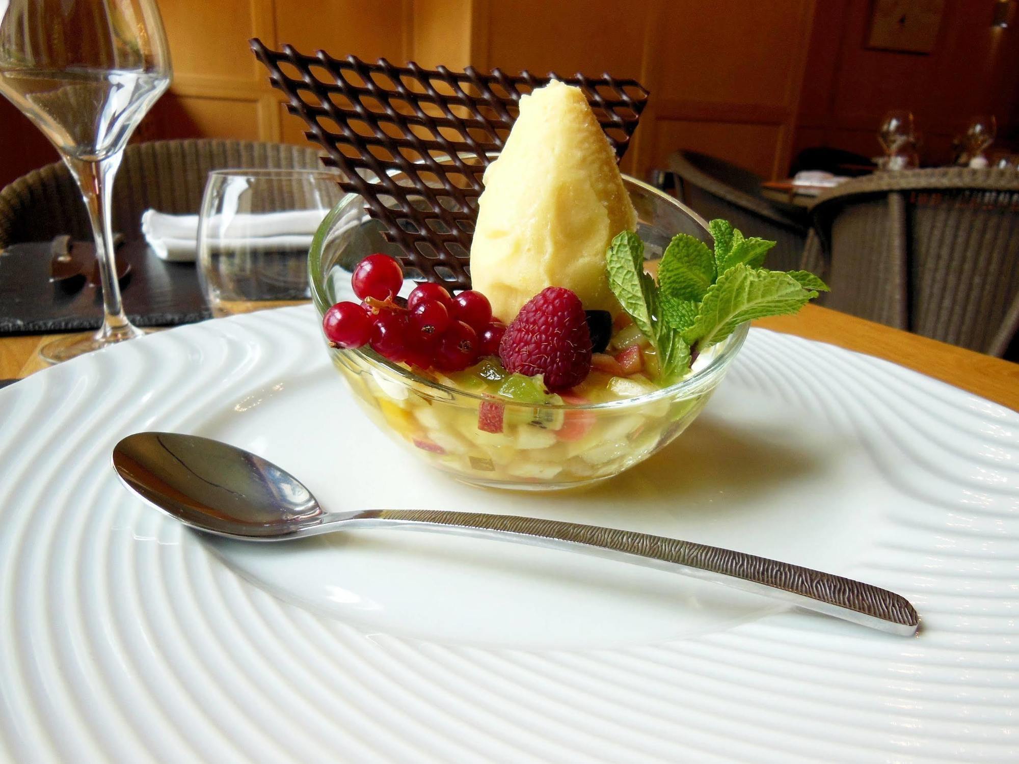 Logis Hotel Saint-Roch Pleumartin エクステリア 写真
